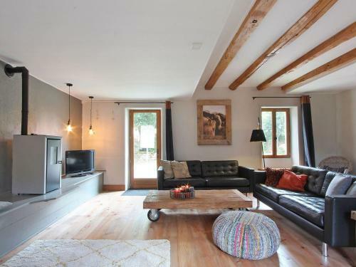 Holiday Home Poil
