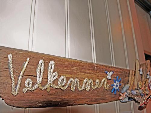 Holiday Home Bekkjarvik Kvednelva