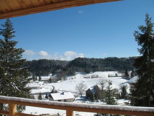 Apartamentos Les Loges Du Jura 4 �toiles