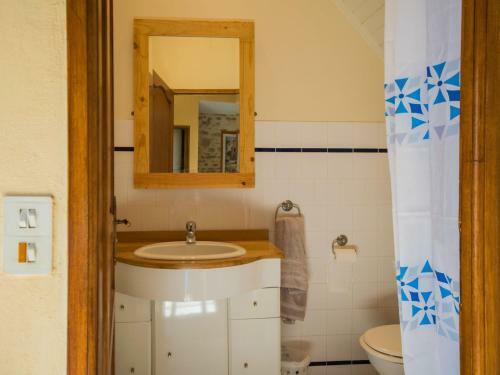 Cozy Holiday Home In Puy-l'ev�que With Terrace