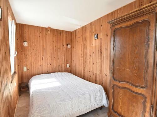 Beautiful Holiday Home In Ravenoville With Courtyard