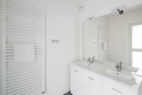 Maison Elleviou - Grande Maison � Deux Pas Du Centre