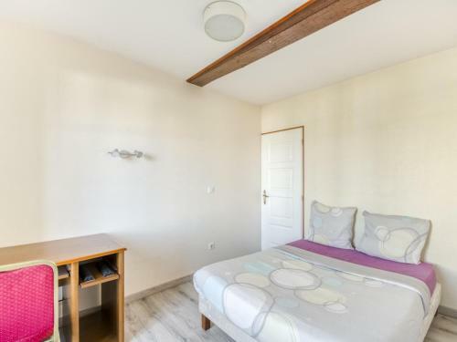 Homely Apartment In Roanne With Terrace