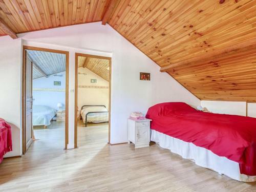 Alluring Holiday Home In Roquebrun With Swimming Pool