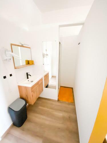 Apartamento Capsule Roubaix Lille Private Shower & Netflix