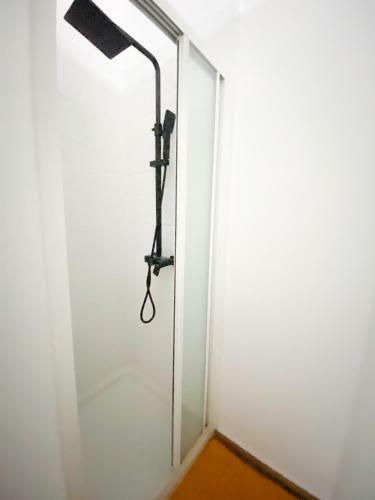Apartamento Capsule Roubaix Lille Private Shower & Netflix