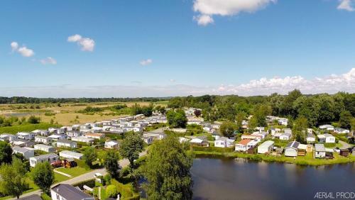 Camping La Garenne de Moncourt