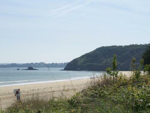 Semi-detached Home With Garden, 500m From The Beach, Golf Course - C�te D?armor