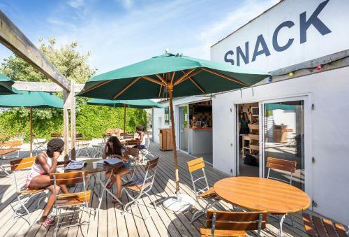 Huttopia C�te Sauvage - Ile De R�