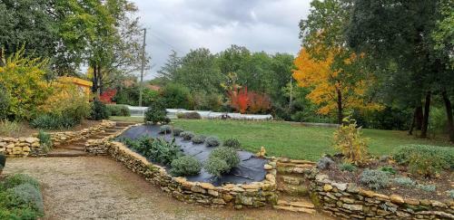 Bed & Breakfast Aux Couleurs D'esteil