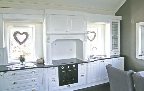 Holiday Home Stadlandet 40