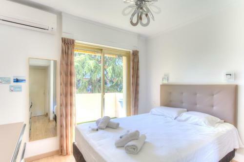 Apartamento Cros Saint Hubert Furnished Flat