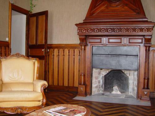Luxury Holiday Home In Saint-prix With Sauna