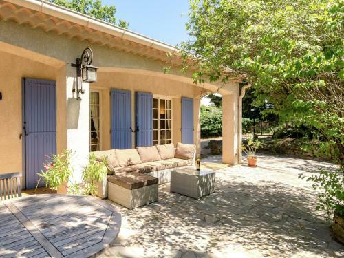 Child-friendly, Detached Villa With Private Swimming Pool