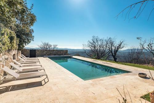 Seillans Villa Sleeps 6 Pool Wifi