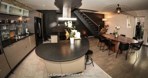 Hostal La Grange Saint Nicolas - G�te