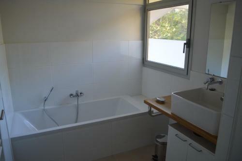 Villa Houx & Ivy #0384