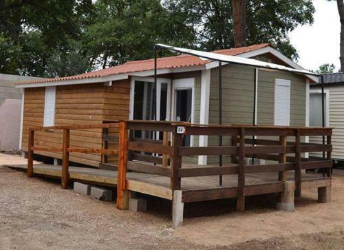 Camping Les Micocouliers