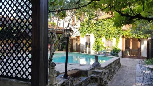 Captivating 2-bed House In Tocane St Apre