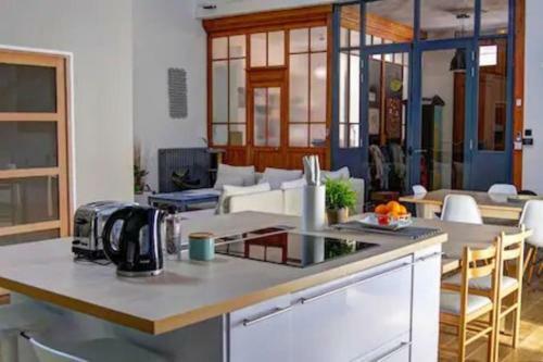 Apartamento Loft Au Coeur de Tours Avec Parking S�curis�