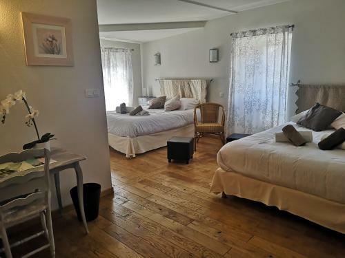 Hotel Auberge de L Helvie Chez Coco & Ricou