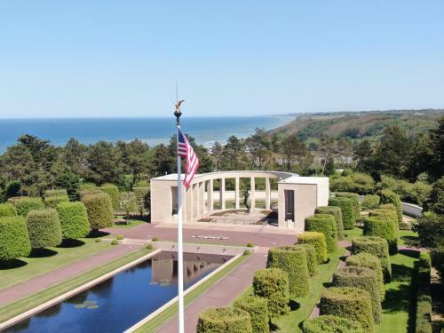 Manoir De L?ormel Omaha Beach