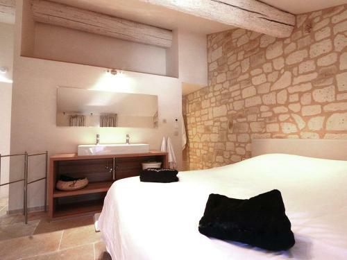 Alluring Apartment In Villes�que With Jacuzzi