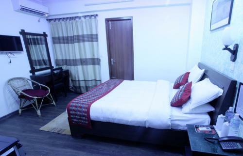 Alpine Hotel & Apartment