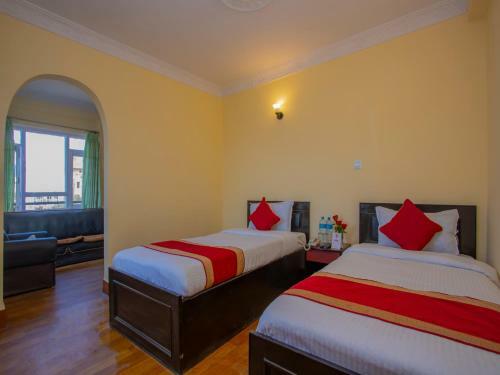 Hostal Grand Millennium Guest House