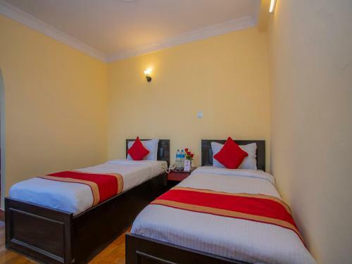 Hostal Grand Millennium Guest House