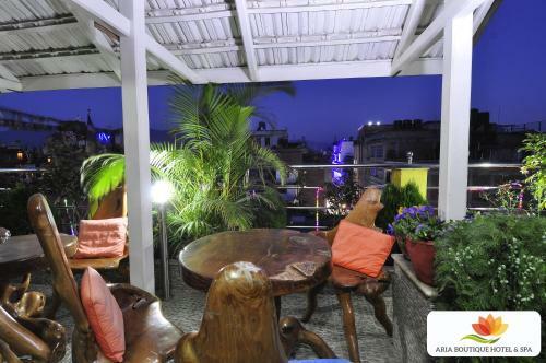 Royal Penguin Boutique Hotel