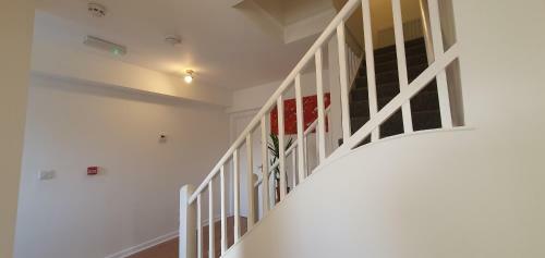 Grace Apartments - Living Stone 2