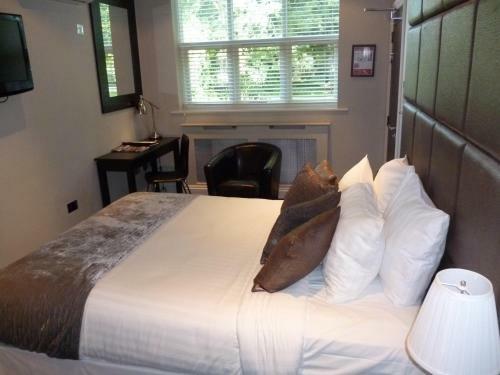 Best Western Plus Aston Hall Hotel