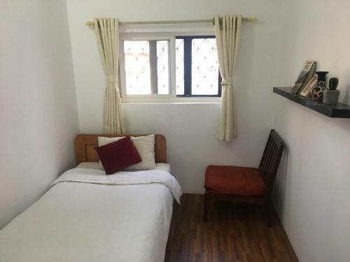 Bed & Breakfast Hotel Holy Lodge