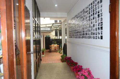 Bed & Breakfast Hotel Holy Lodge