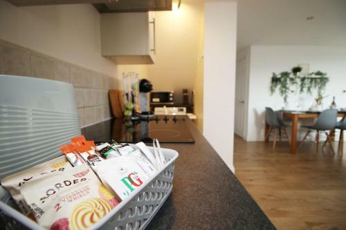Batheaston House Apartment 1 By Staybc With Private Parking
