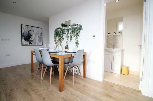 Batheaston House Apartment 1 By Staybc With Private Parking