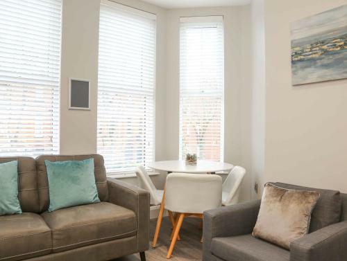 Belfast Serviced Apartments - Eglantine
