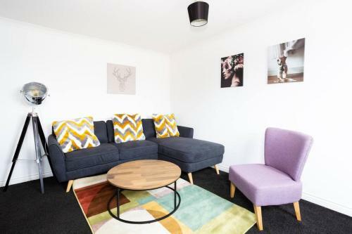 Burte View Spacious Apartment For Travelers And Keyworkers For 4 People By Dream Key Solution