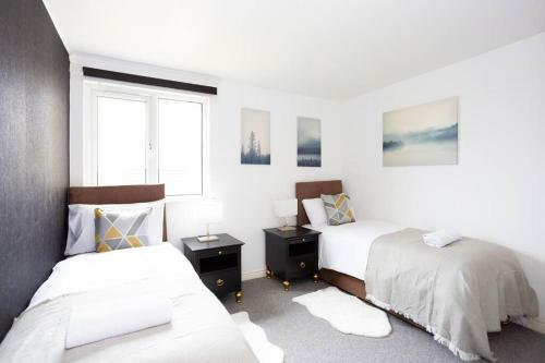 Burte View Spacious Apartment For Travelers And Keyworkers For 4 People By Dream Key Solution