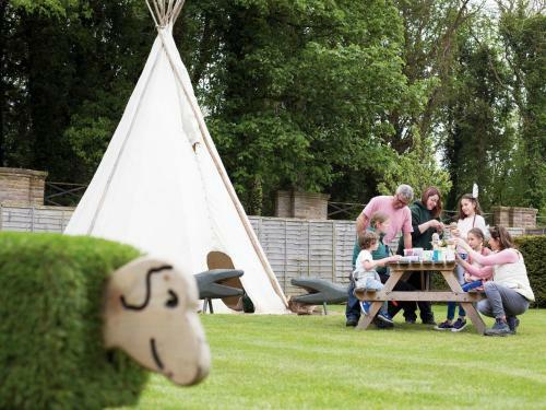 Holiday Home Caravan Haggerston Castle-5