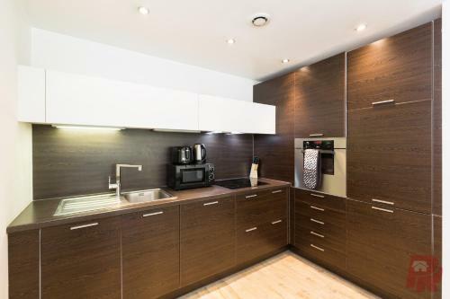 Birmingham Most Central Apartment With Free Secure Parking
