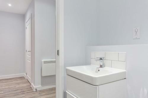 Brand New Apartment In Central Birmingham