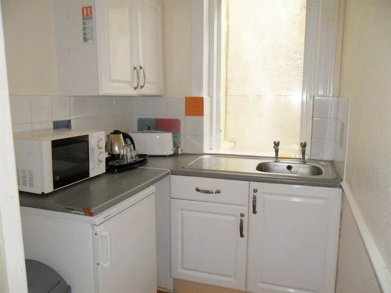 The Beach Hotel And Apartments