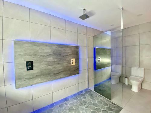 Fabrik Apartments - Harrowside