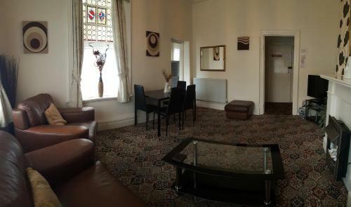 Norwyn Court Holiday Apartments