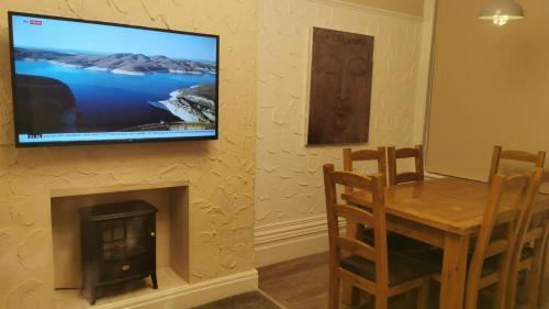 Immaculate 1-bed Apartment In Blackpool - Sleeps 5