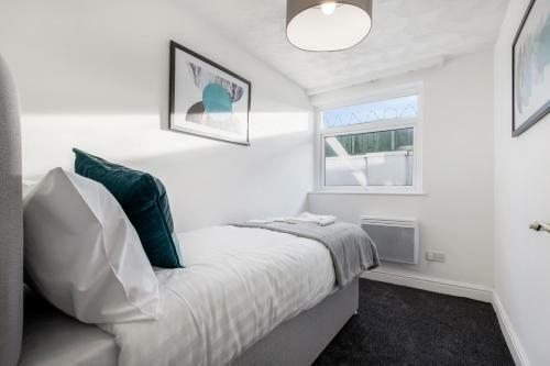 Staycation Apartments By Sasco