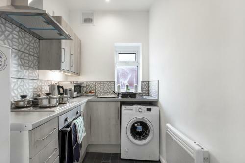 Staycation Apartments By Sasco