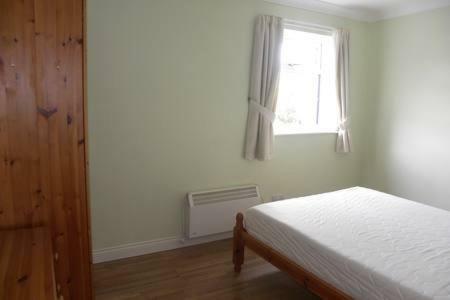 Cosy 2 Bed House In Seaside Town
